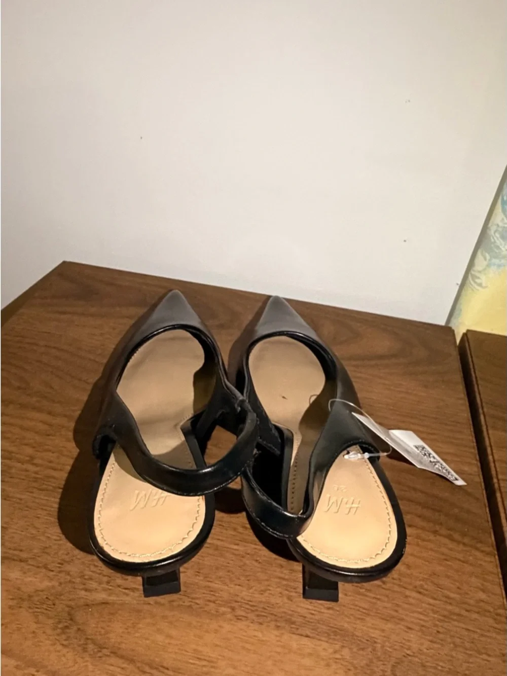 H&M Black Pointed Slingback Stiletto Pumps - Picture 4 of 5
